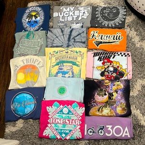 Graphic tee bundle